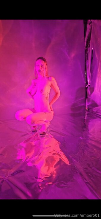 ember501 Nude Leaks Photo 3