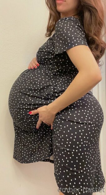 Emberbastet / Pregnant Ember Nude Leaks OnlyFans Photo 103