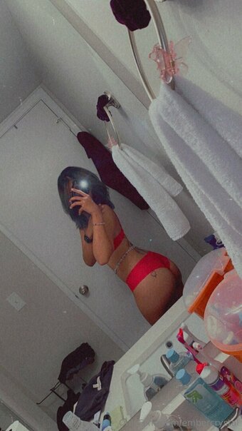 embercrystal Nude Leaks Photo 11