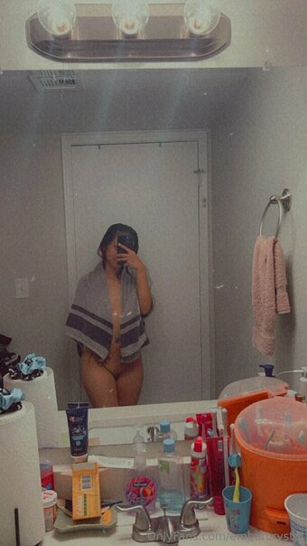 embercrystal Nude Leaks Photo 17