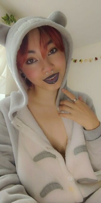 emberetsuko / emberxetsuko Nude Leaks OnlyFans Photo 17