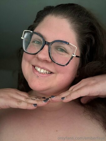 emberfaye Nude Leaks Photo 9