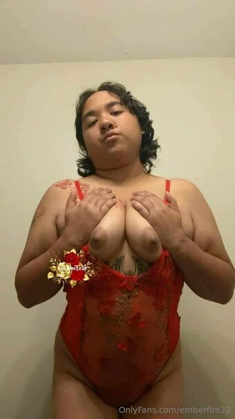 emberfire22 Nude Leaks Photo 12
