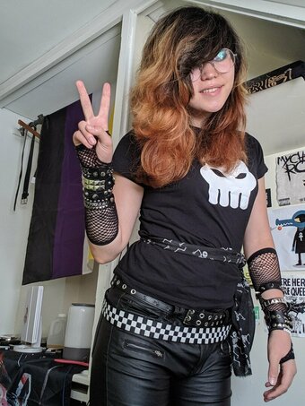 Emberflux Nude Leaks Photo 2