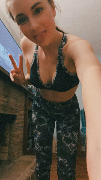 embertay Nude Leaks Photo 11