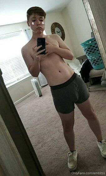 embitss Nude Leaks Photo 17