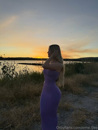 eme.gee / María González Nude Leaks Photo 10