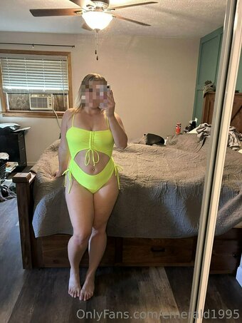 emerald1995 / emeraldjustine Nude Leaks OnlyFans Photo 5