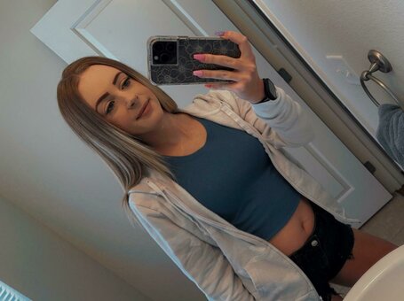 emeraldgrl1 / emerald_eyes5 Nude Leaks OnlyFans Photo 4