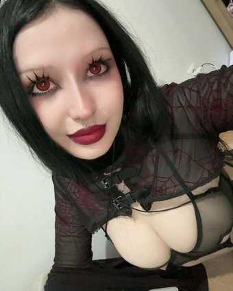 Emiko / emikocos / emikoocos / https: Nude Leaks OnlyFans Photo 40