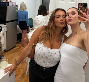 Emily E / emily_engkent / emmilyelizabethh Nude Leaks OnlyFans Photo 13