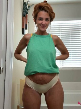 emilysmith Nude Leaks Photo 2