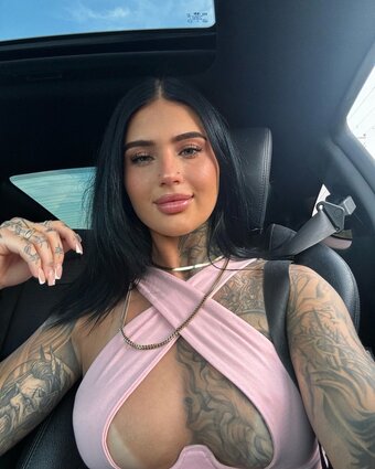 emisguilty Nude Leaks Photo 6