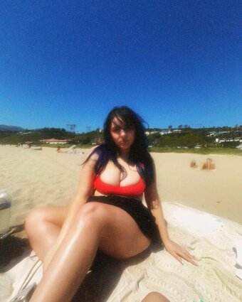 Emlyn / emlynerin / emlynmusic Nude Leaks OnlyFans Photo 10