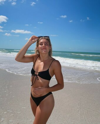 Emma Beiter Bomme Emma Beiter Bomme