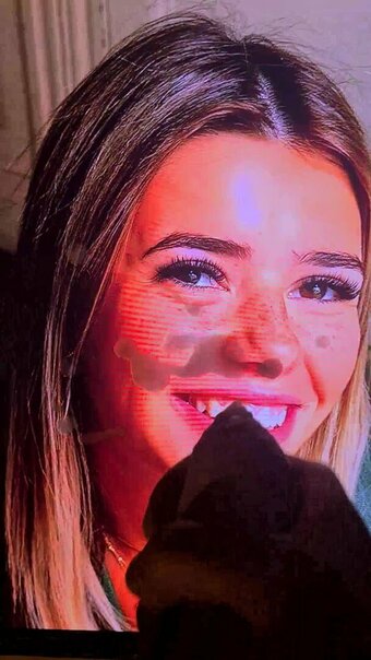 Emma Bourson / emmabourson Nude Leaks Photo 5