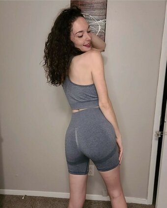 emma-hall / emmahallyall Nude Leaks OnlyFans Photo 32