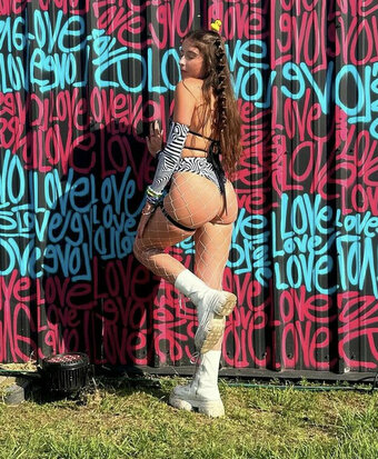 Emma.reesee / stella.skyes Nude Leaks OnlyFans Photo 1