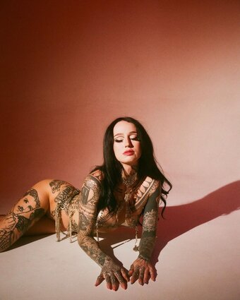 Emma Vauxdevil / vauxdevil Nude Leaks Photo 23