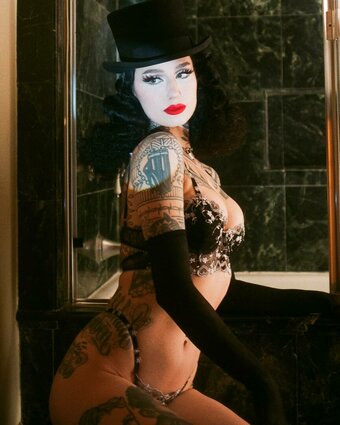 Emma Vauxdevil / vauxdevil Nude Leaks Photo 26