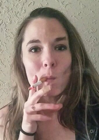 emmacantquit / https: Nude Leaks OnlyFans Photo 7