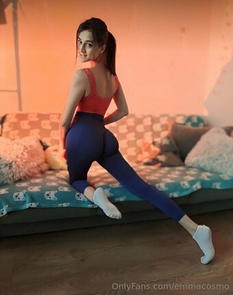 emmacosmo Nude Leaks Photo 5