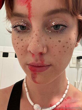 emmadcomedy Nude Leaks Photo 11