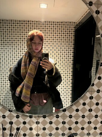 emmadcomedy Nude Leaks Photo 19