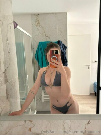 emmamoon Nude Leaks Photo 3
