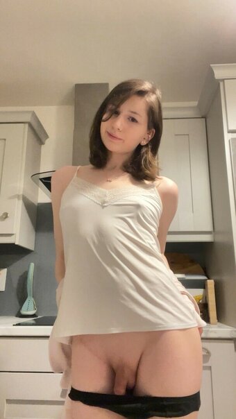 emmieevers Nude Leaks OnlyFans Photo 4