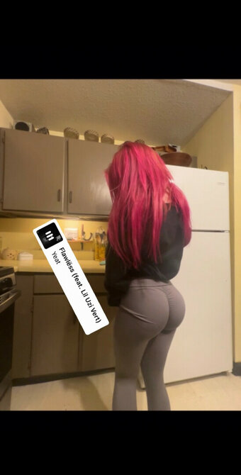 Emmy Moore / emilymooreok / emmymooreee / sxemmy Nude Leaks OnlyFans Photo 2