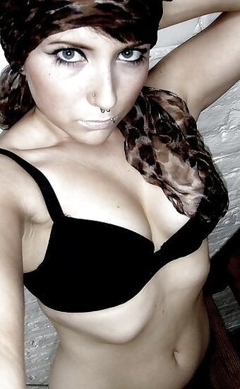 Emo Amy / emo.spicegirl / emosox Nude Leaks OnlyFans Photo 2