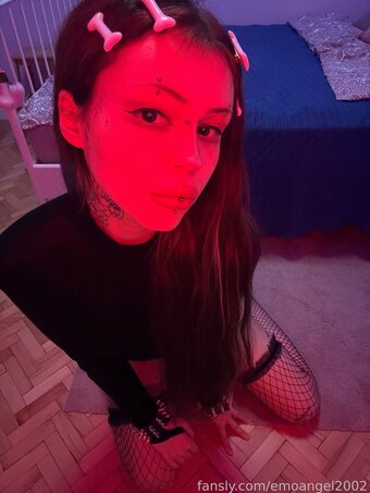 Emoangel2002 / bloody / emoangel2002swag Nude Leaks Photo 18