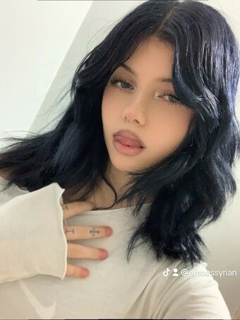 emoassyrian Nude Leaks Photo 7