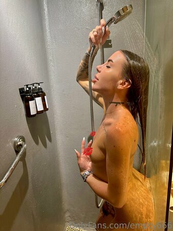 empty666 Nude Leaks Photo 9