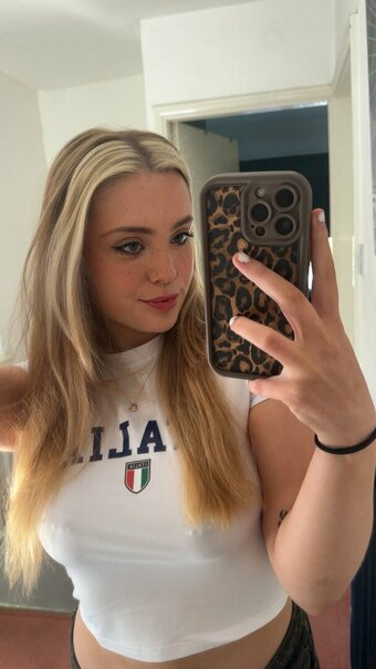 emsideyourmind / https: Nude Leaks Photo 8