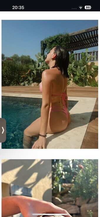 Emwate / Emwates Nude Leaks Photo 9