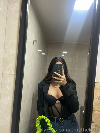 emythekitty Nude Leaks Photo 5