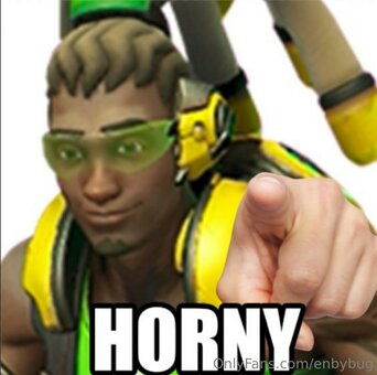 enbybug Nude Leaks Photo 20