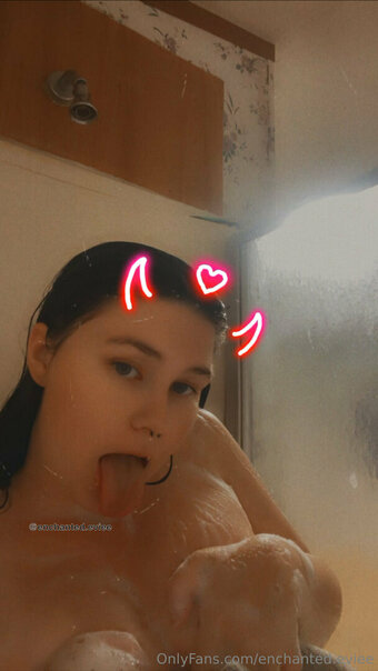 enchanted.eviee Nude Leaks Photo 10
