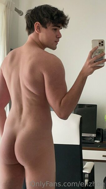 enzhoe Nude Leaks Photo 18