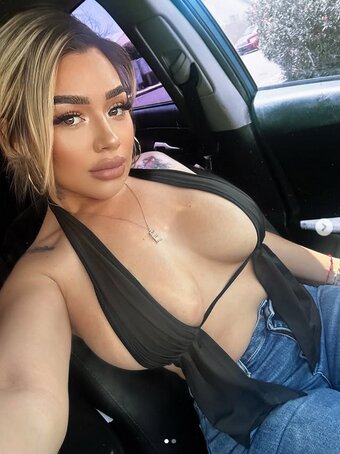 Ericah / eriicahhxx / eriicahxx / eriicahxxx Nude Leaks OnlyFans Photo 7