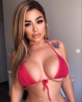 Ericah / eriicahhxx / eriicahxx / eriicahxxx Nude Leaks OnlyFans Photo 25