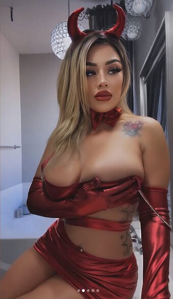 Ericah / eriicahhxx / eriicahxx / eriicahxxx Nude Leaks OnlyFans Photo 29