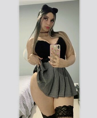 Eriim99 Nude Leaks Photo 4