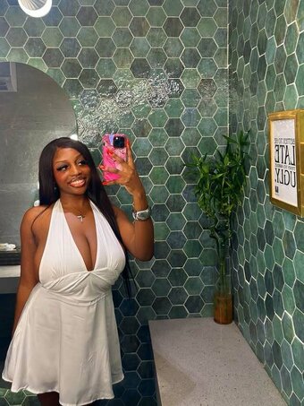 Erimegar Nude Leaks Photo 1