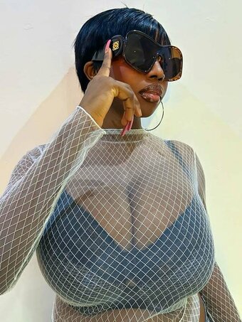 Erimegar Nude Leaks Photo 12
