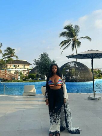 Erimegar Nude Leaks Photo 27