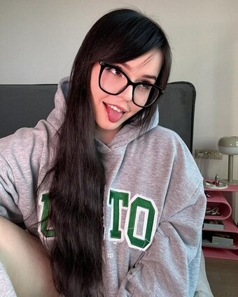 Es.lain / Yum Yum / Yummy Nude Leaks OnlyFans Photo 15