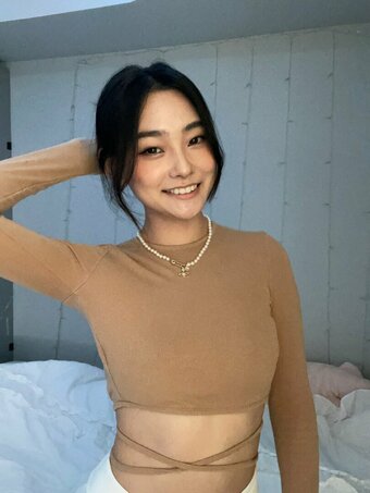 esblee / Esther Lee / esblee2 / goodie_isabelle Nude Leaks OnlyFans Photo 2